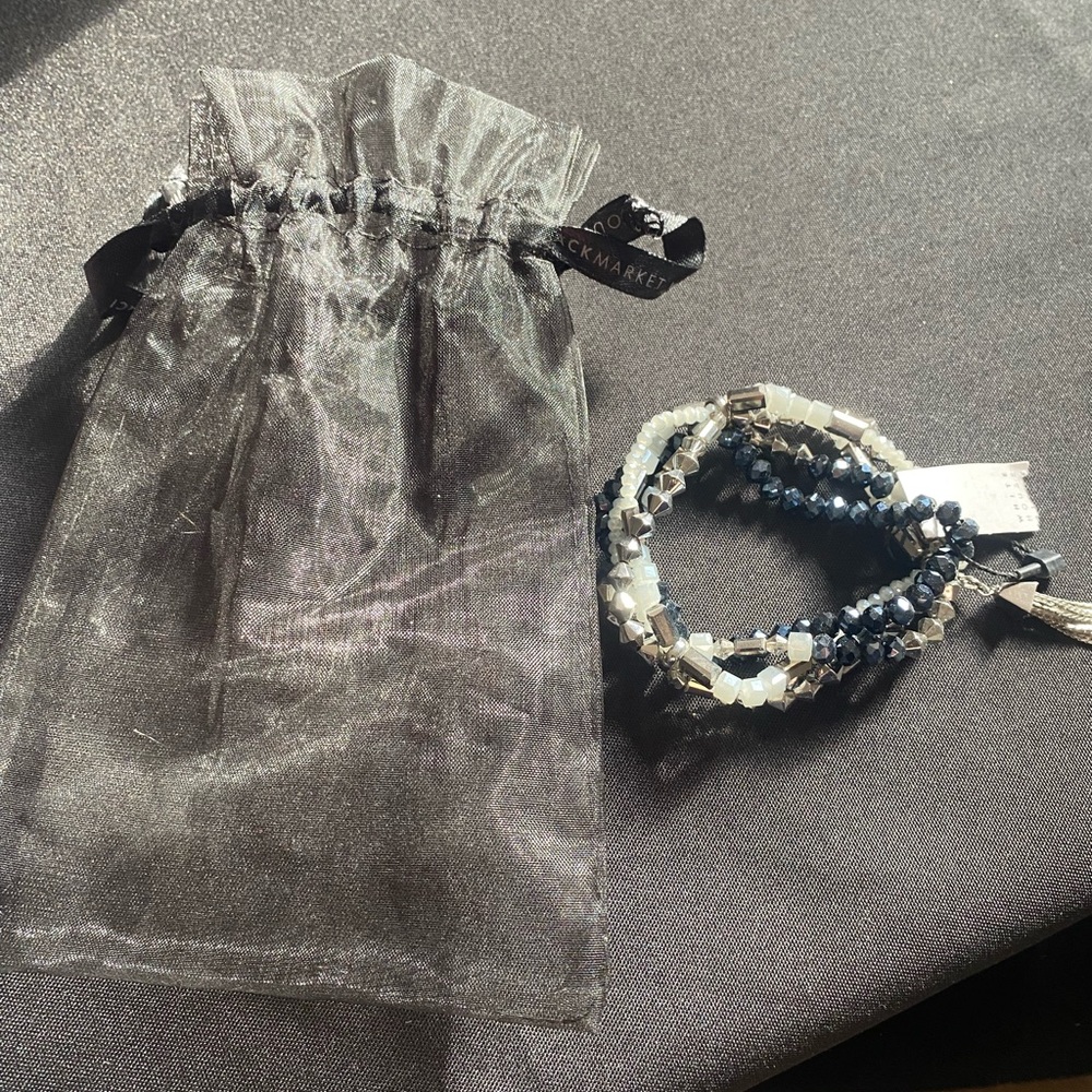 Brand new with tags stretch bracelet - Beautiful colors.